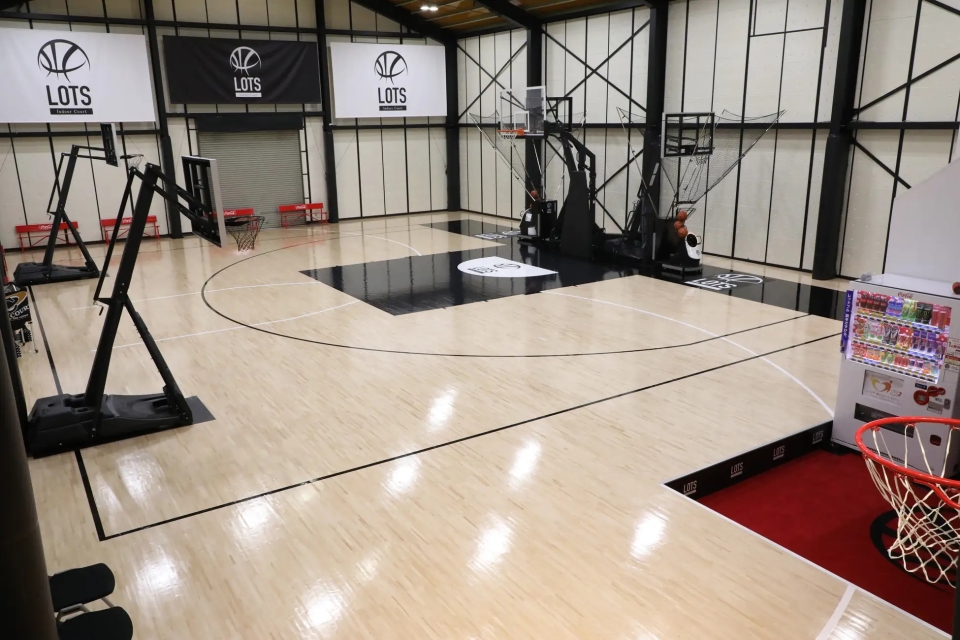 ロッツ横浜 ロッツ横浜